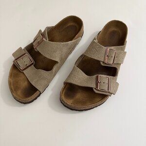 Birkenstock 'Arizona' in Suede Leather (Color: Taupe) (Size: US 8-8.5 Men's)